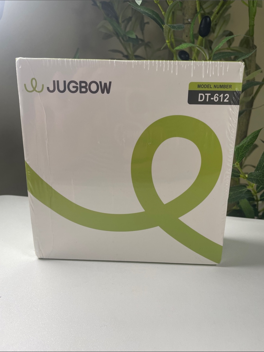 Jugbov DT-612 Tablet Accessory - White with Green Accent